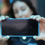 Uso da internet por adolescentes nas escolas cai de 51% para 37%, aponta pesquisa Uso da internet por adolescentes nas escolas cai de 51% para 37%, aponta pesquisa