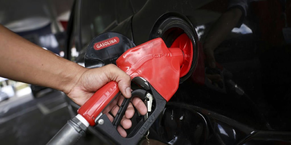 ANP aplica mais de R$ 700 milhões em multas contra distribuidoras por preços abusivos