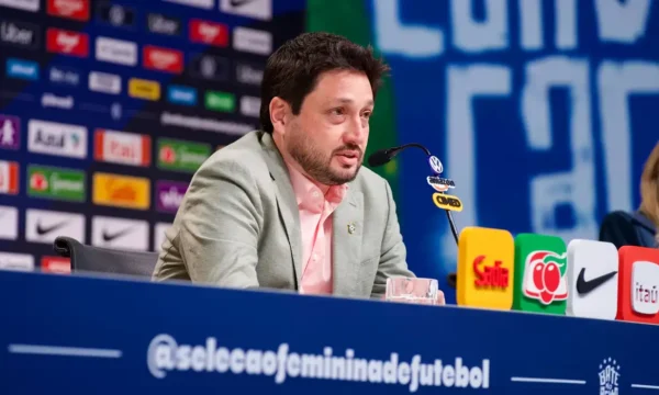 Arthur Elias chama 28 atletas para amistosos da seleção feminina contra a Argentina em outubro