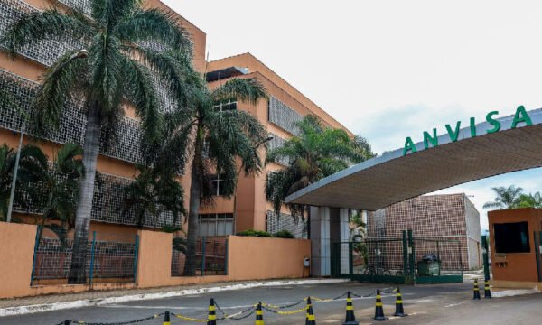 Comercialização de tirzepatida em pó na internet é proibida e oferece riscos graves à saúde