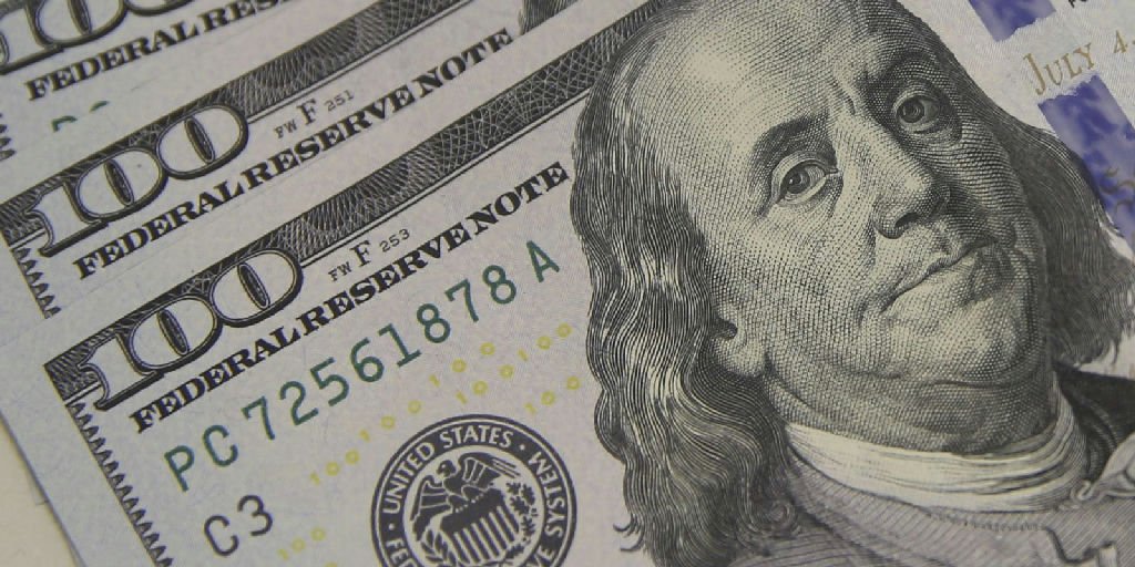 Contas externas do Brasil registram rombo de US$ 5,1 bilhões em agosto sob peso de serviços