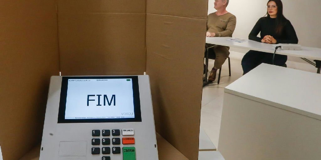 Justiça Eleitoral atualiza normas para garantir sigilo do voto frente a novas tecnologias