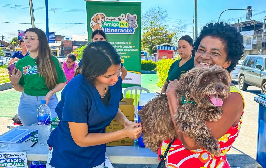 São João de Meriti imuniza 20 mil animais em campanha de vacinação antirrábica