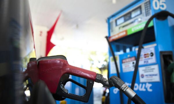 Senacon abre processos contra 70 postos por suspeita de aumento abusivo nos combustíveis