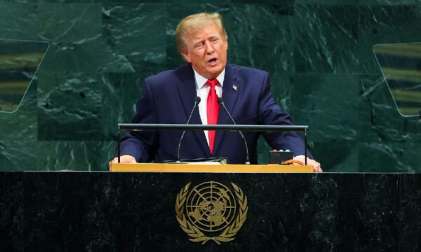 Trump reafirma ameaça de intervenção militar na América Latina durante discurso na ONU