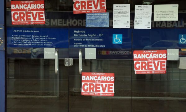 TST decide nesta terça o futuro da greve na Caixa e o impasse sobre o plano de saúde