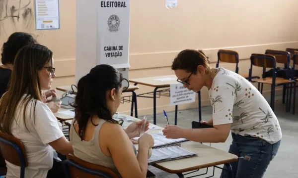 Abstenção eleitoral em São Paulo atinge 22,5% no primeiro turno de 2026
