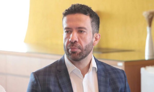 André Janones apresenta evolução positiva e pode deixar a UTI em São Paulo