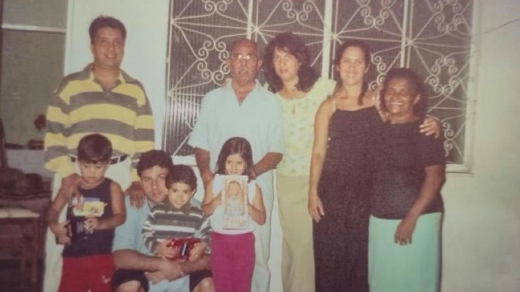 Documentário sobre Dona Eunice celebra memória e tecnologia na Baixada Fluminense