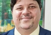 Governo argentino expulsa jornalista brasileiro Rogério Tomaz Jr. após cancelar sua residência