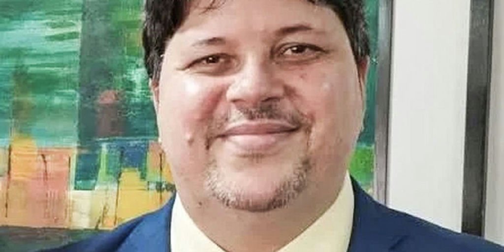 Governo argentino expulsa jornalista brasileiro Rogério Tomaz Jr. após cancelar sua residência