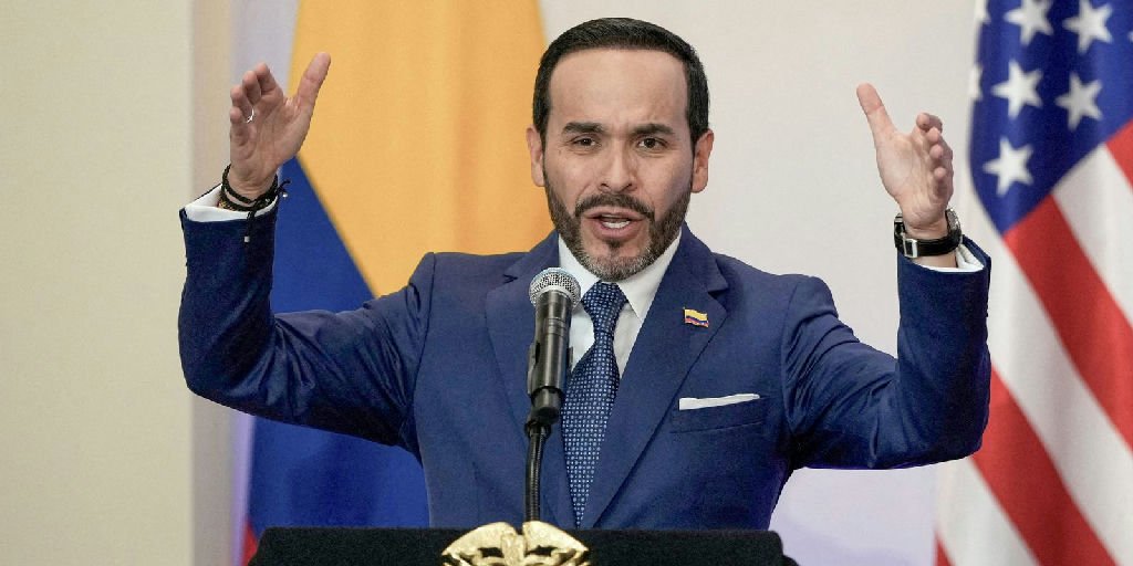 Governo da Colômbia promulga decreto com novas regras para manifestações