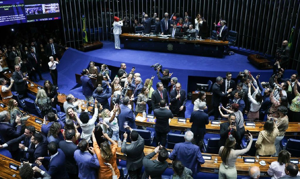 Imprensa internacional aponta vitória política de Lula com o fim da escala 6x1