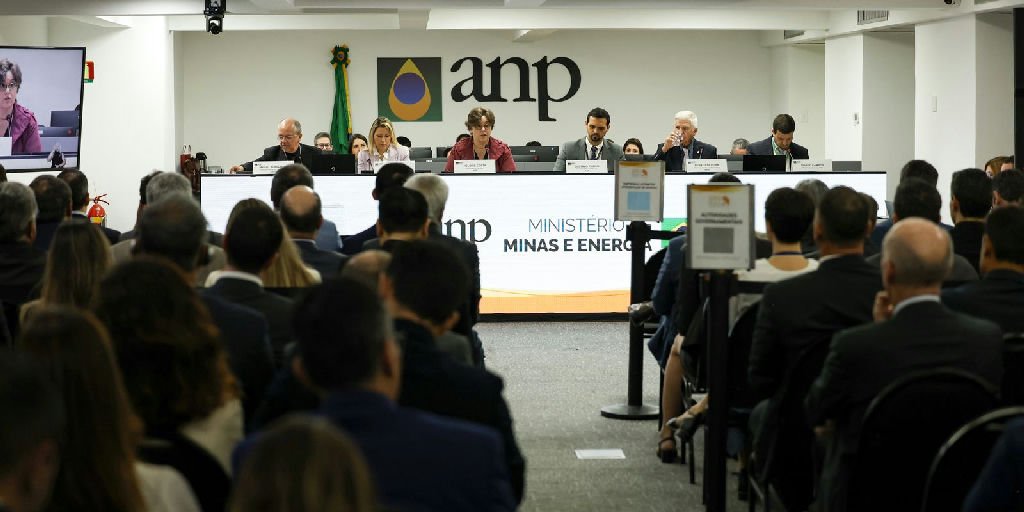 Leilão da ANP movimenta R$ 3 bilhões com arremate de 49 blocos de exploração