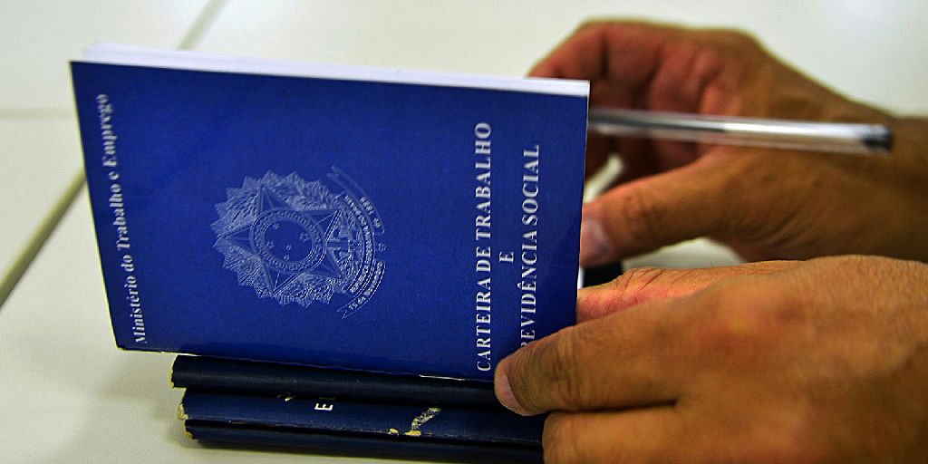 Ministério do Trabalho libera lote complementar do abono salarial para mais de um milhão de pessoas