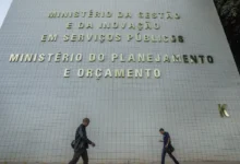 Plano orçamentário para 2027 prevê remanejamento de R$ 20 bilhões pelo governo