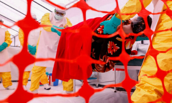 Quênia registra primeiro caso de ebola após morte de paciente vindo do Congo