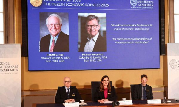 Robert Hall e Michael Woodford recebem Nobel de Economia por modelos de estabilização