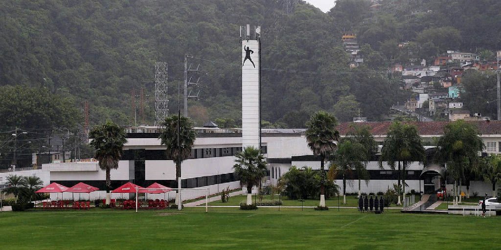 Santos regulariza ocupação do CT Rei Pelé em acordo com governo federal