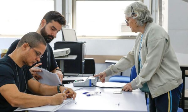 Substituição de urnas eletrônicas em São Paulo atinge 251 equipamentos