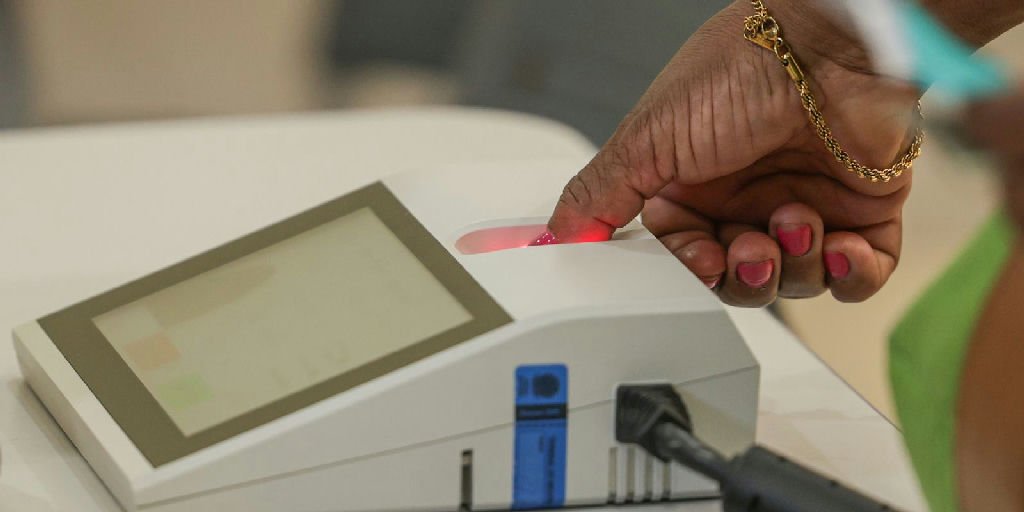 TSE registra 1.544 urnas substituídas durante o primeiro turno das eleições